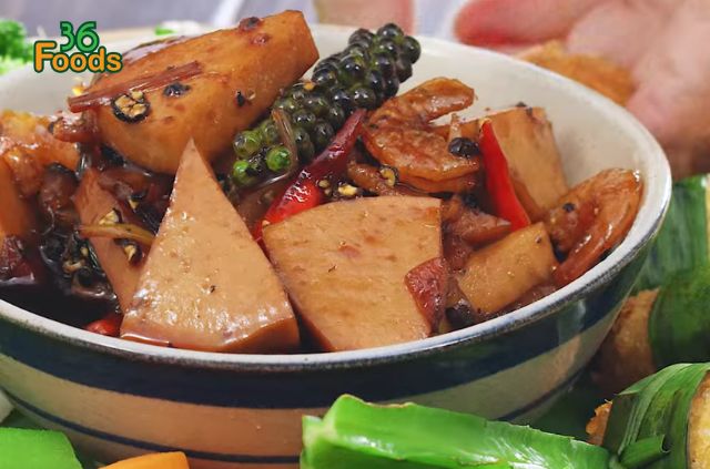 thanh-pham-cha-lua-kho-quet