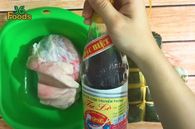 nguyen-lieu-lam-thit-kho-cha-lua