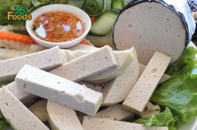 gio-lua-la-mot-mon-an-lau-doi-cua-nguoi-viet