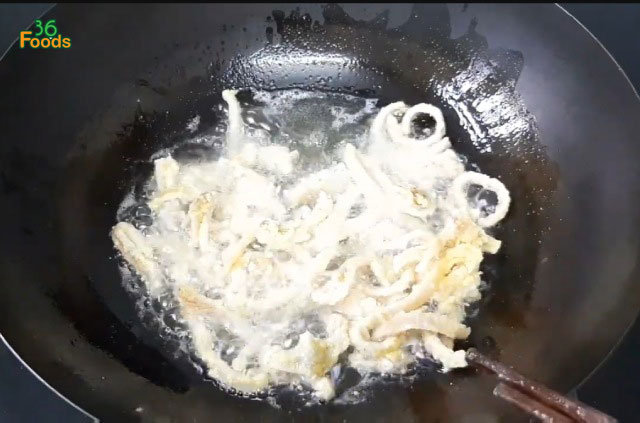 chien-muc-kho